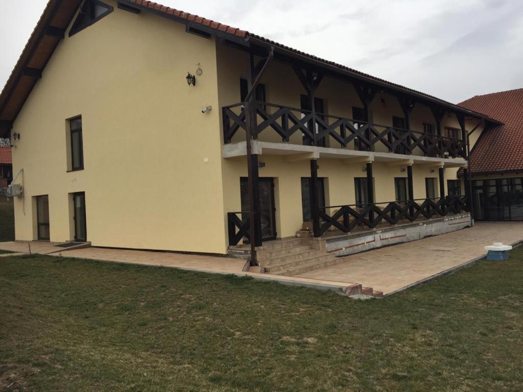 Pensiunea Emris Spatac Buitenkant foto
