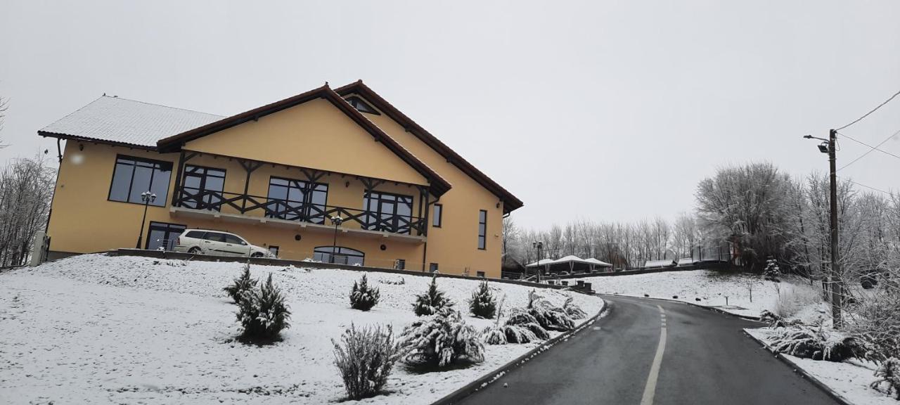 Pensiunea Emris Spatac Buitenkant foto
